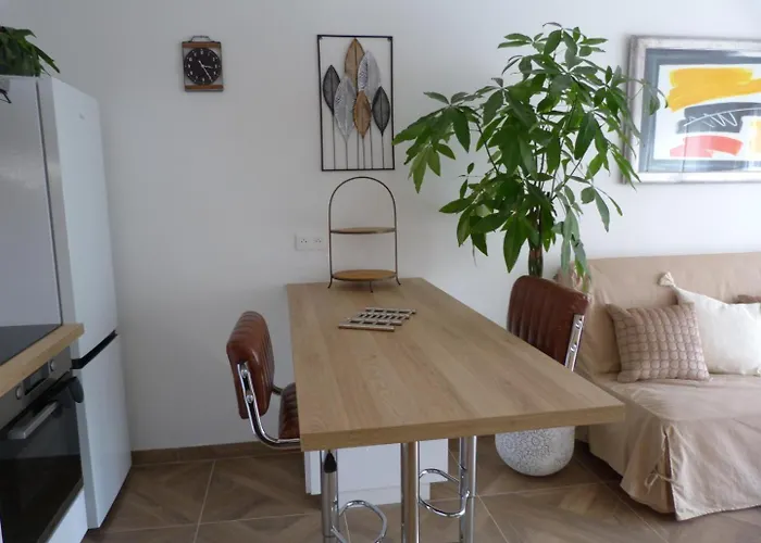 Le Patricia * Menton